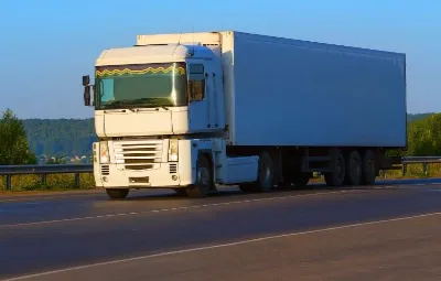 İzmir ile Çiçekdağı Arası Öğrenci Eşyası Taşıma